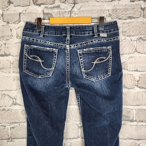 Silver Suki Jean Capris Factory Fade 5 Pocket 25.5" Inseam Blue Size 30W - Picture 12 of 16